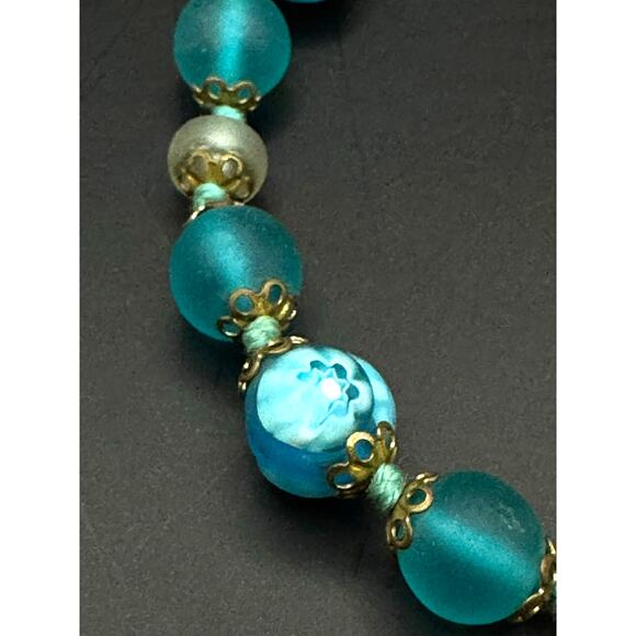 Vintage Venetian Blue Floral Bead Bracelet - Picture 3 of 7